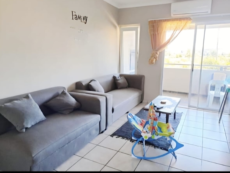 To Let 2 Bedroom Property for Rent in Klein Drakenstein Western Cape